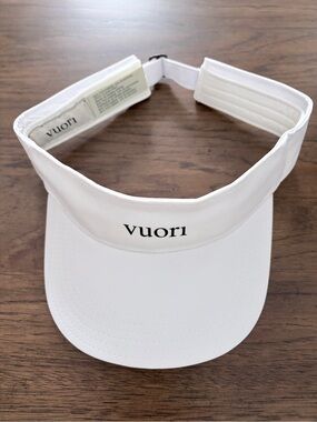 Vuori White Logo Sun Visor